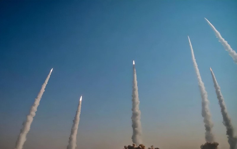  【技术深度】霍尔木兹困局：特朗普最后通牒背后的能源博弈与伊朗战略反制全解析 新闻