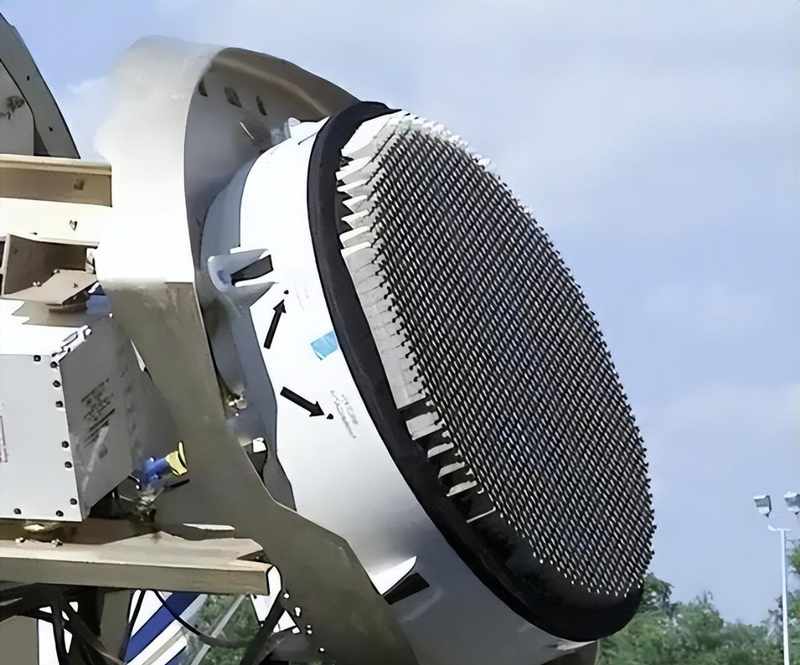 战略预警雷达技术路径深度剖析:8000公里探测距离如何实现跨越 新闻