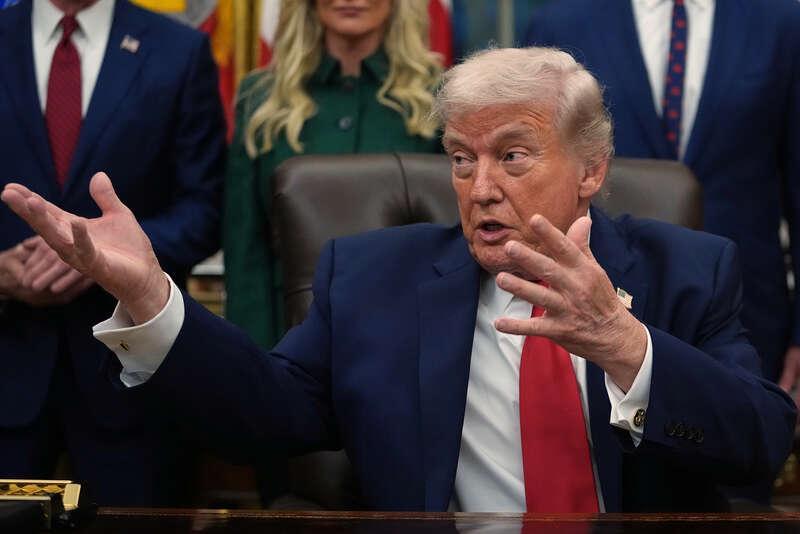  美伊对话意外开启，特朗普下令暂停能源打击五天；霍尔木兹海峡局势仍不明朗。 新闻 美伊对话意外开启，特朗普下令暂停能源打击五天；霍尔木兹海峡局势仍不明朗。 新闻 美伊对话意外开启，特朗普下令暂停能源打击五天；霍尔木兹海峡局势仍不明朗。 新闻