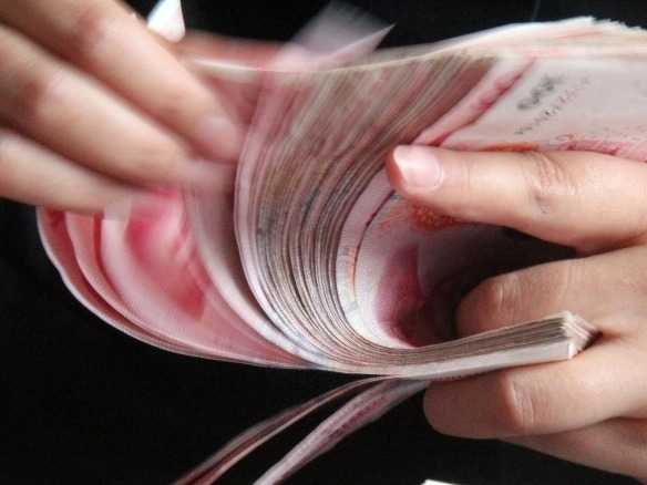  焦虑的管理者：从烂尾困境到精准突围的深度剖析 企业服务