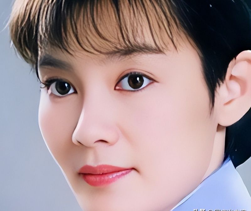  从影后到独居：潘虹36年情感抉择的深层逻辑复盘 娱乐新闻